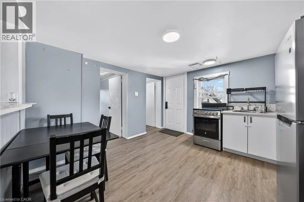 56 DECEW Street