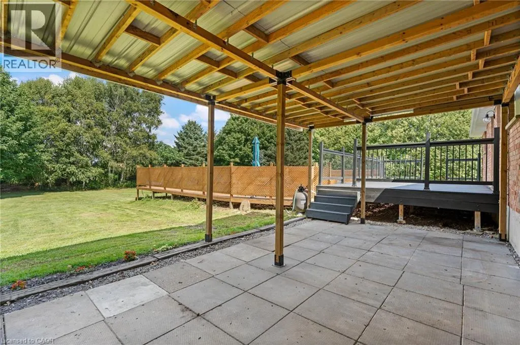 553 NORFOLK COUNTY ROAD 21