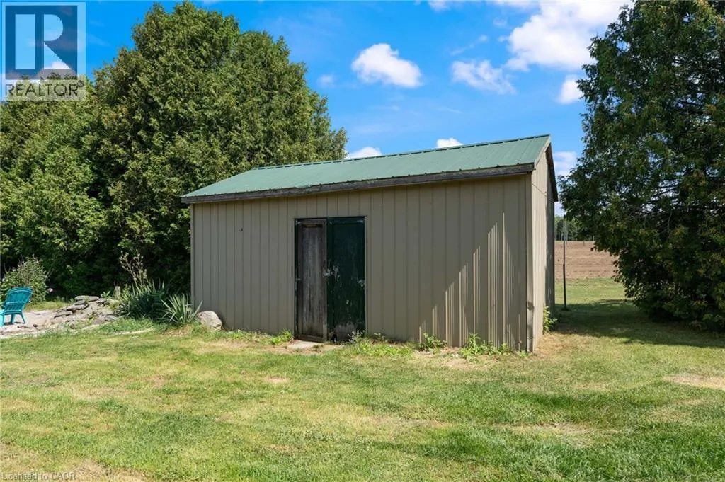 553 NORFOLK COUNTY ROAD 21
