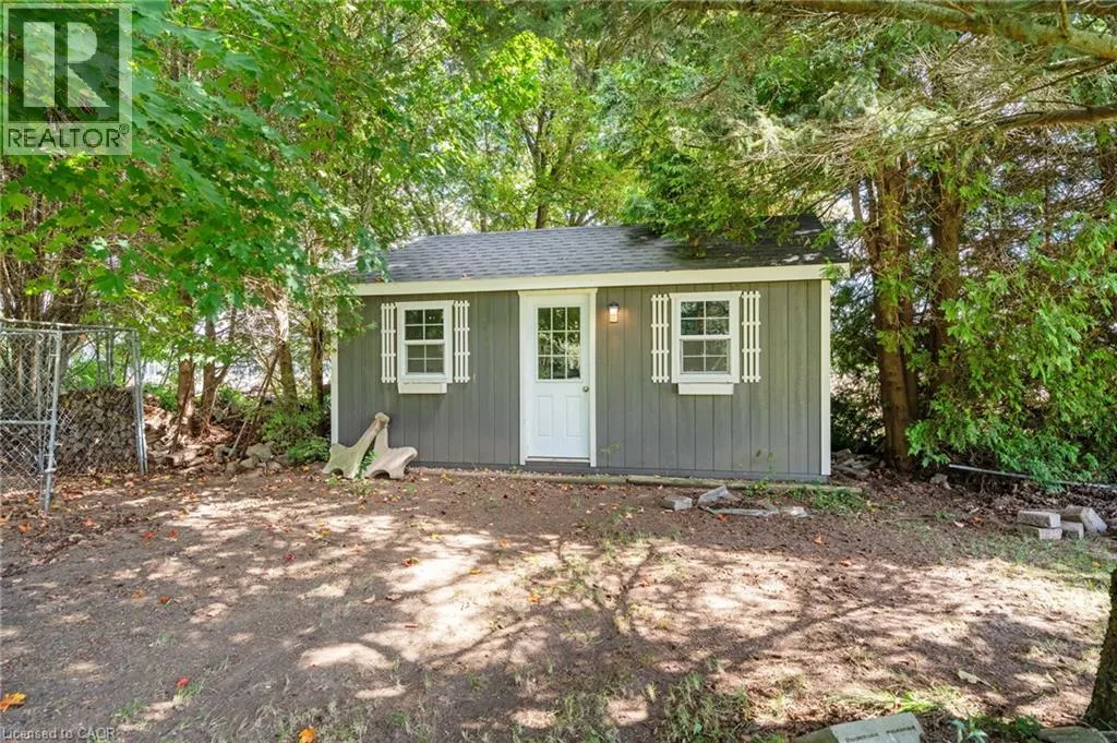 553 NORFOLK COUNTY ROAD 21