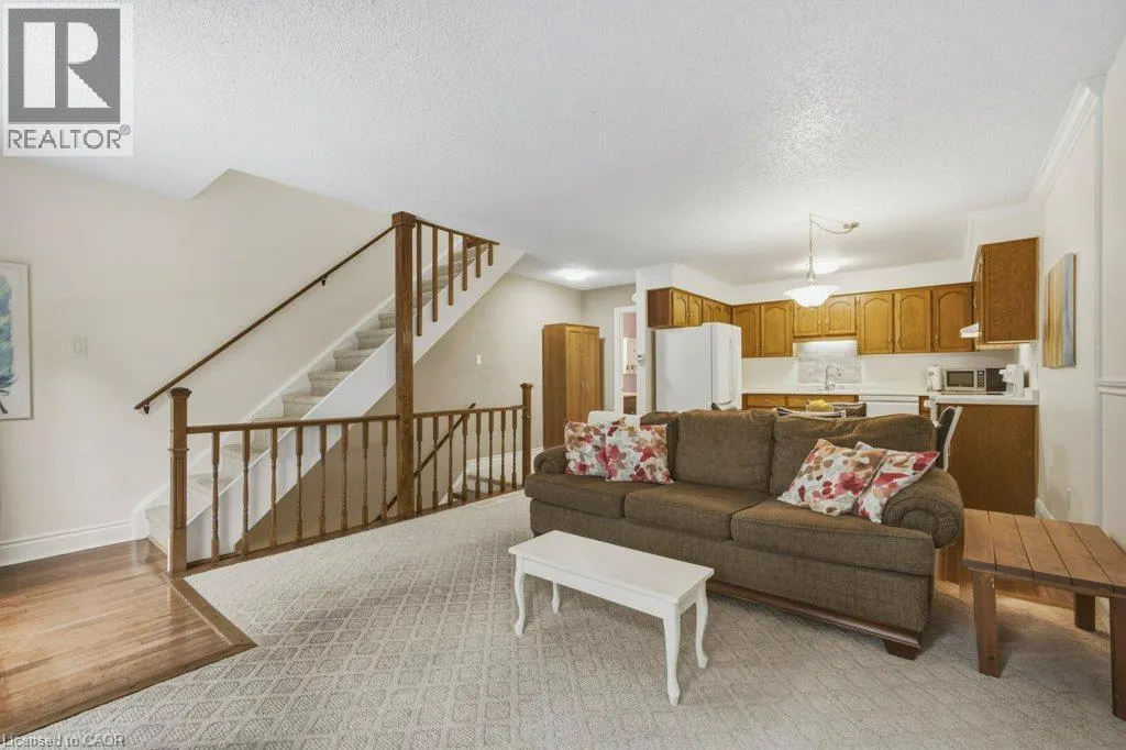 100 INKERMAN Street Unit# 2 #2