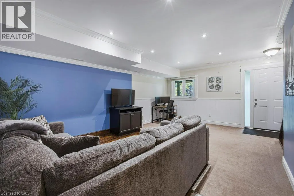 100 INKERMAN Street Unit# 2 #2