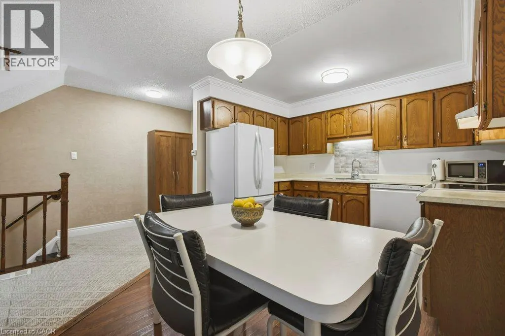 100 INKERMAN Street Unit# 2 #2