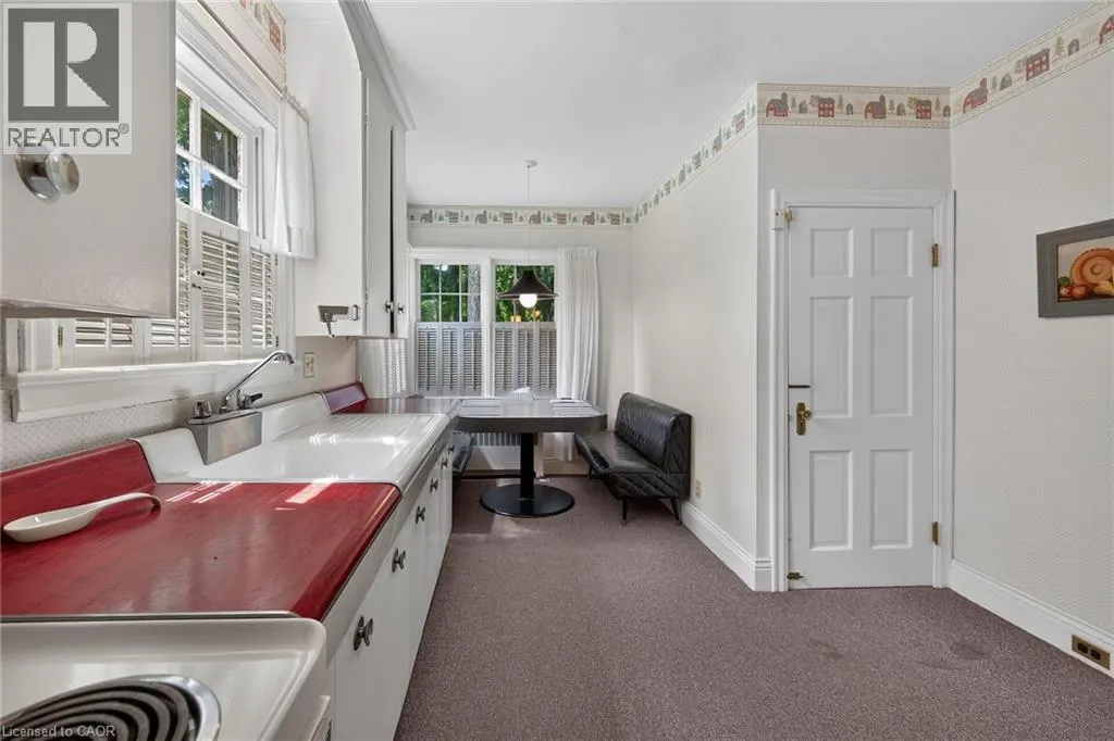 48 GARNER Road W