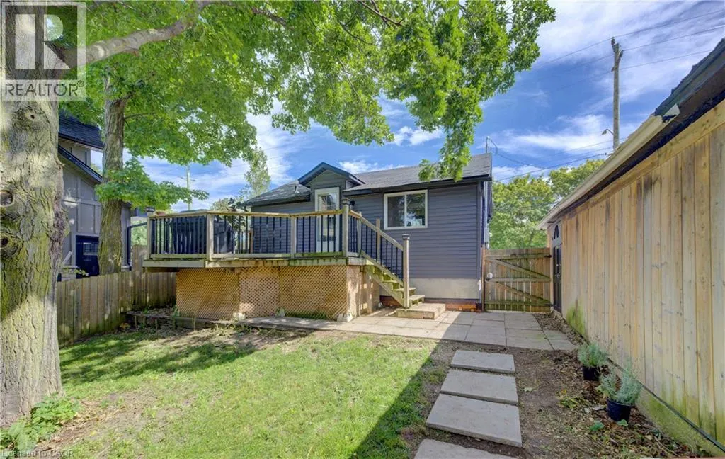 3762 NAFZIGER Road