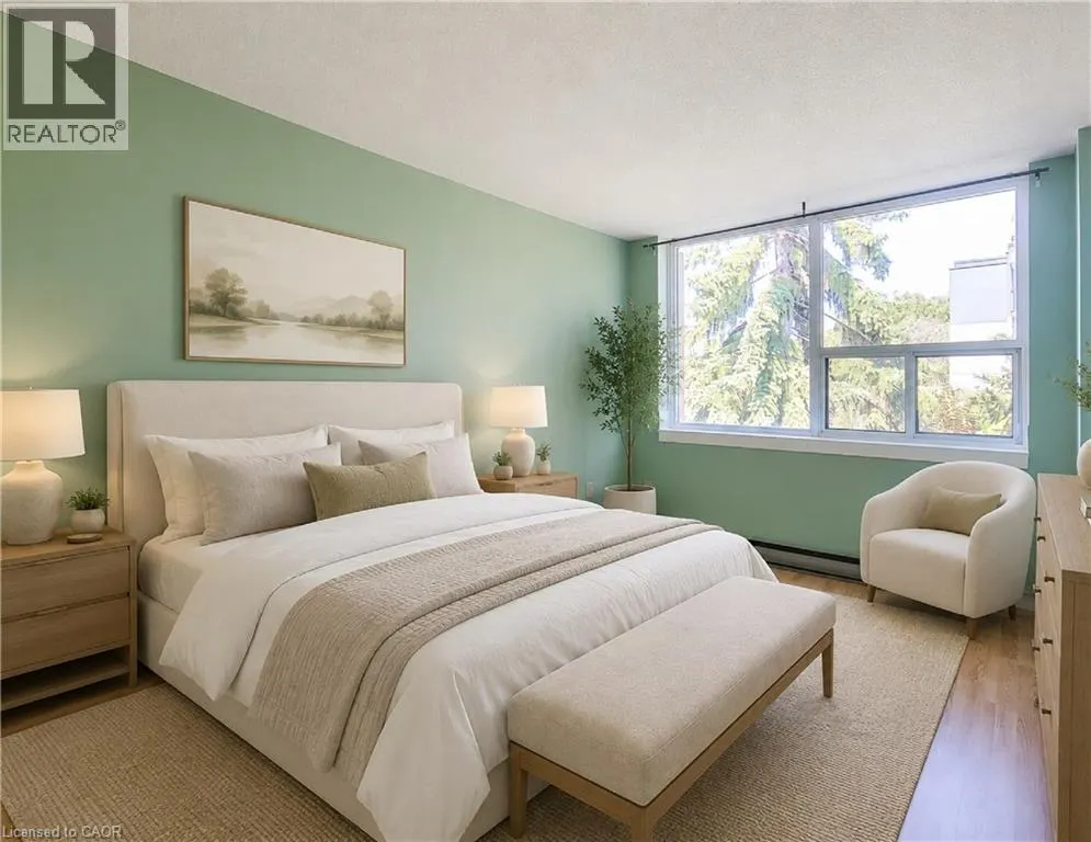 28 ROBINSON Street N Unit# 405 #405