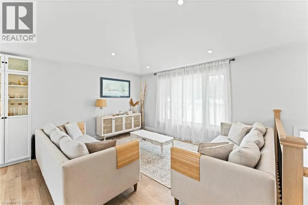 503 WELLINGTON ROAD 7