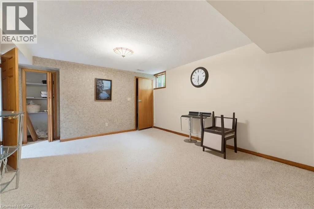 348 SHAVER Road