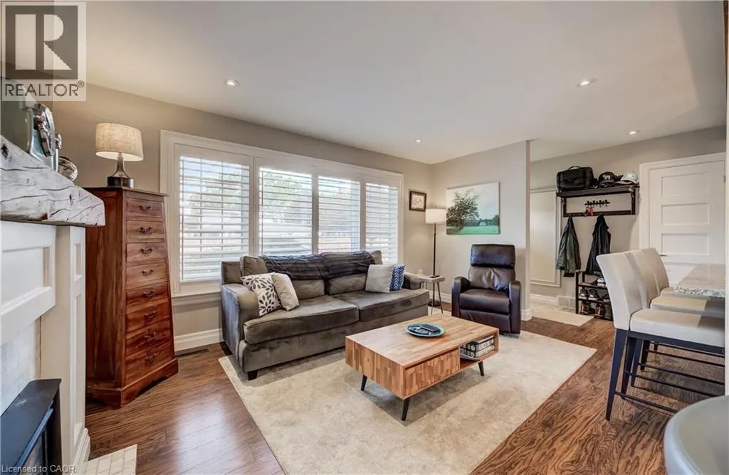21 LOMA Drive