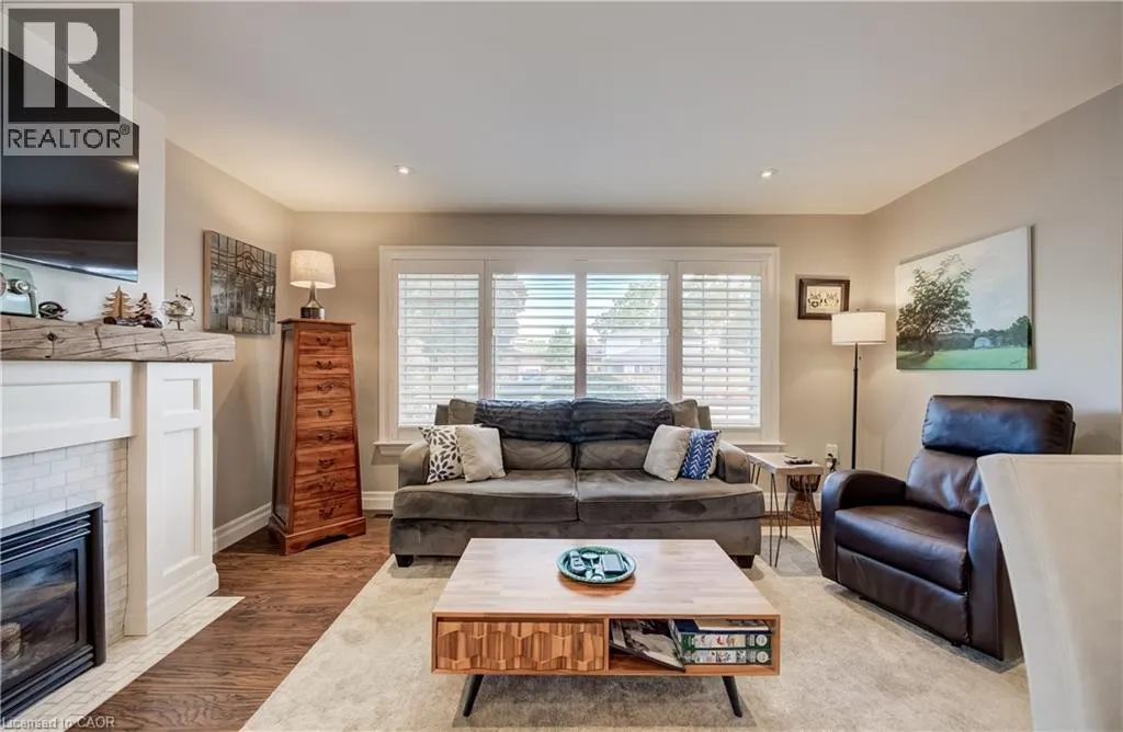 21 LOMA Drive