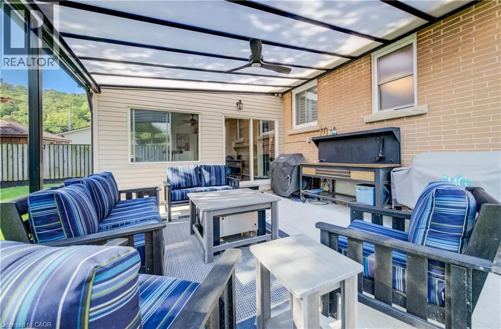 21 LOMA Drive