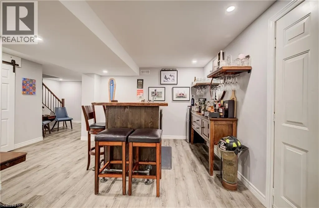 21 LOMA Drive
