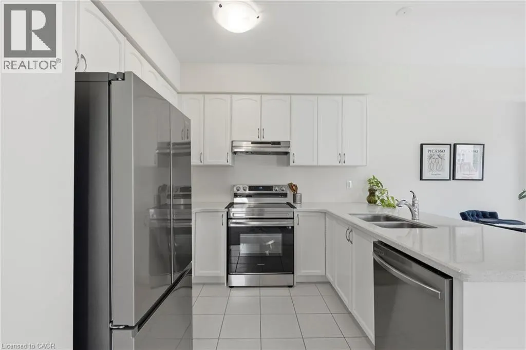305 GARNER Road W Unit# 68 #68
