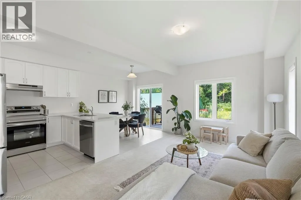 305 GARNER Road W Unit# 68 #68