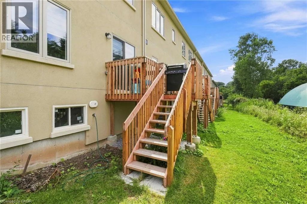 305 GARNER Road W Unit# 68 #68