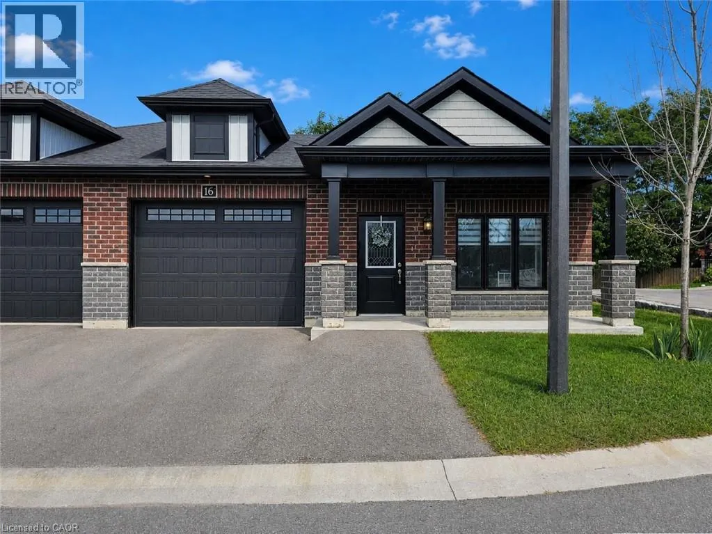 16 BROOKFIELD Lane