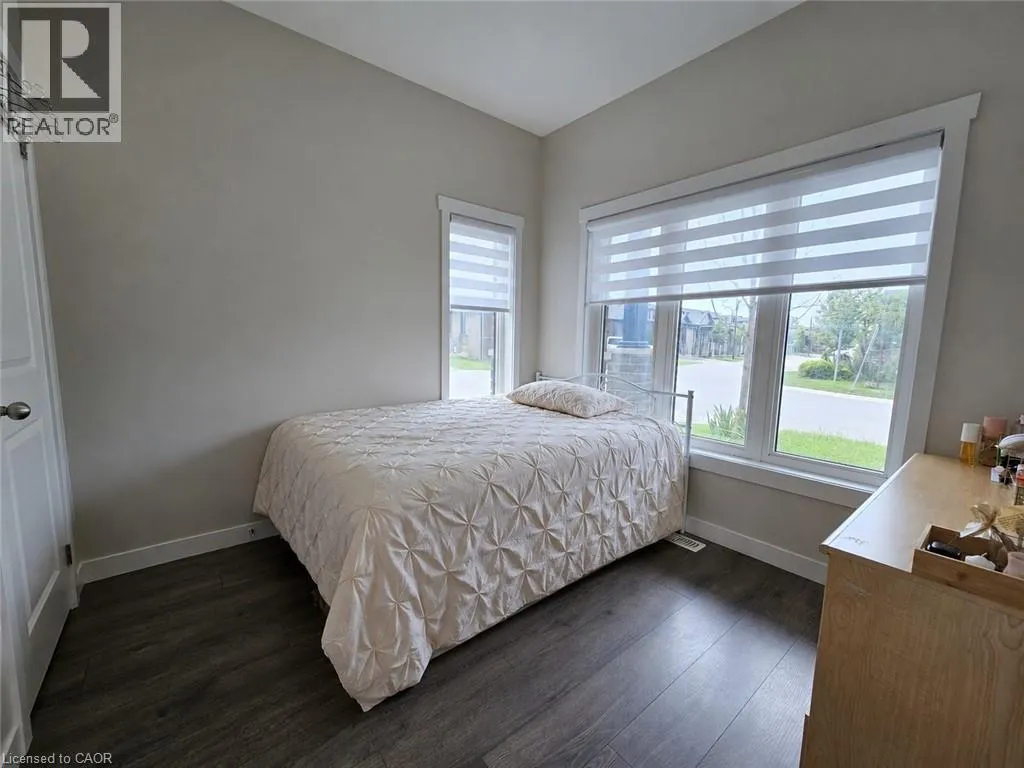 16 BROOKFIELD Lane