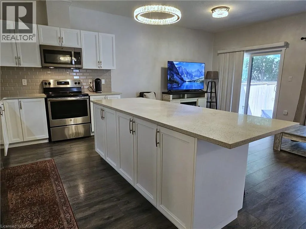 16 BROOKFIELD Lane
