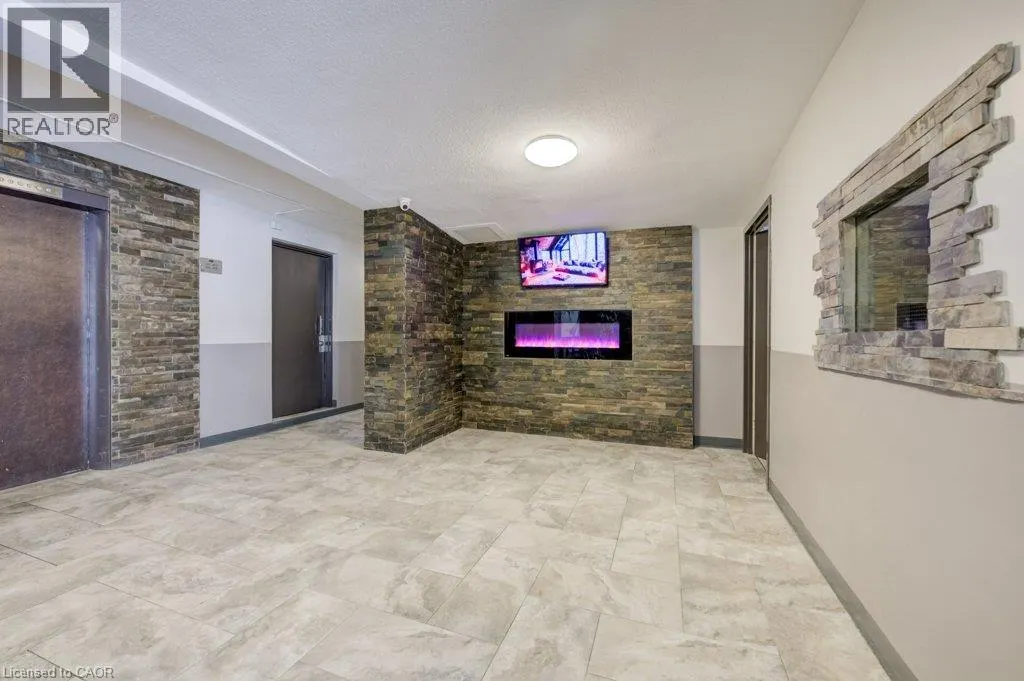80 KING EDWARD Avenue Unit# 409 #409