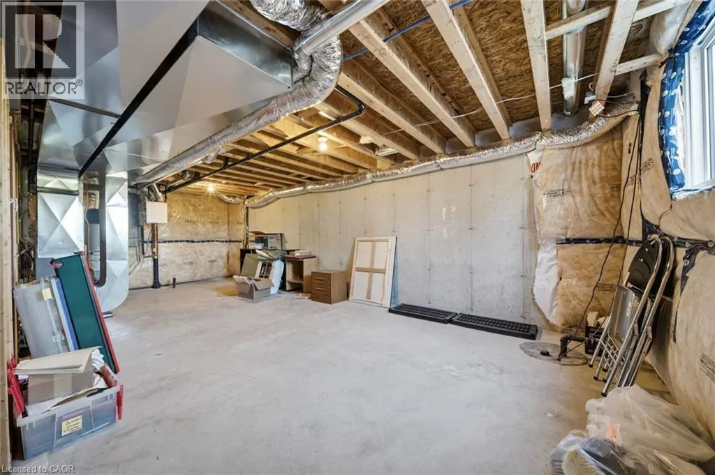 744 NELSON Street W Unit# 10 #10
