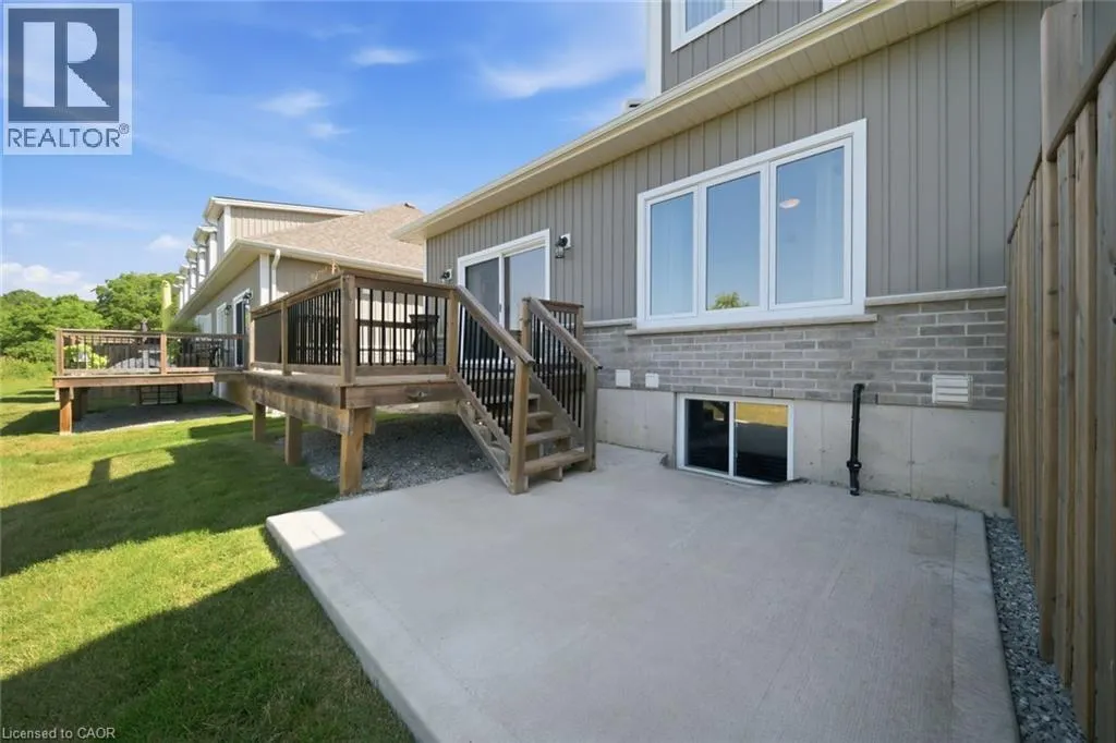 744 NELSON Street W Unit# 10 #10