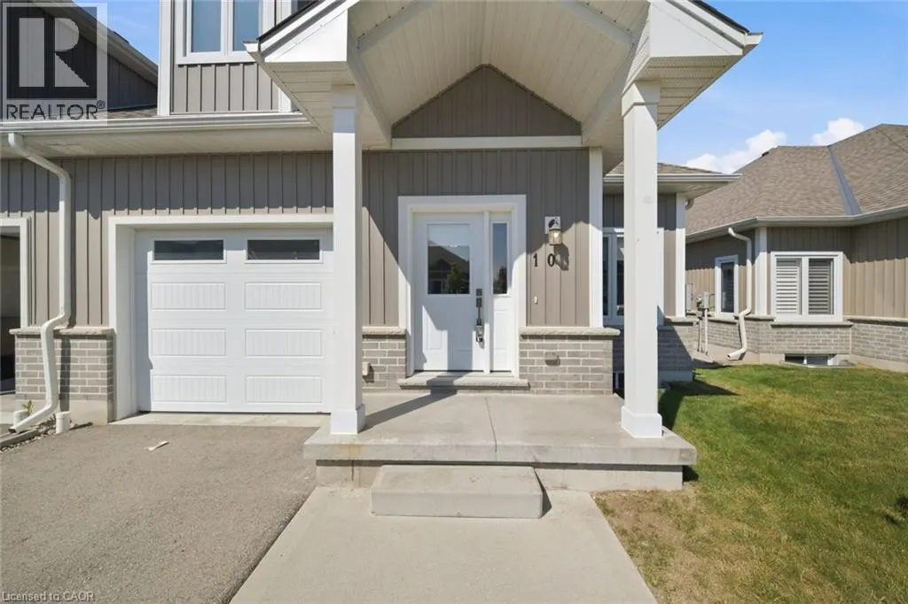 744 NELSON Street W Unit# 10 #10