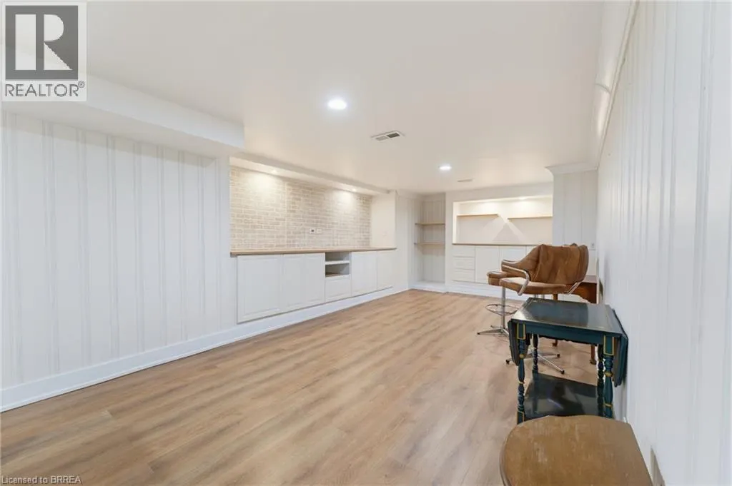 36 SLATER Street