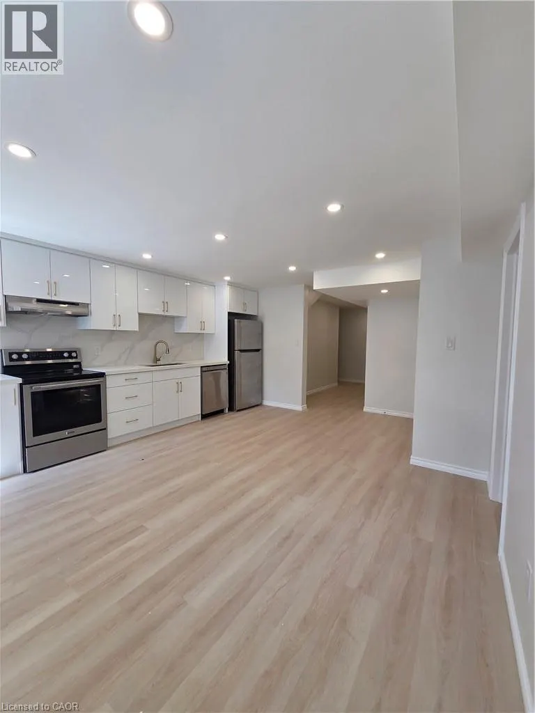41 QUEENSGATE Crescent Unit# BSMT #BSMT