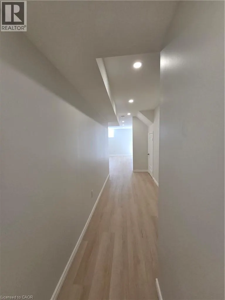 41 QUEENSGATE Crescent Unit# BSMT #BSMT