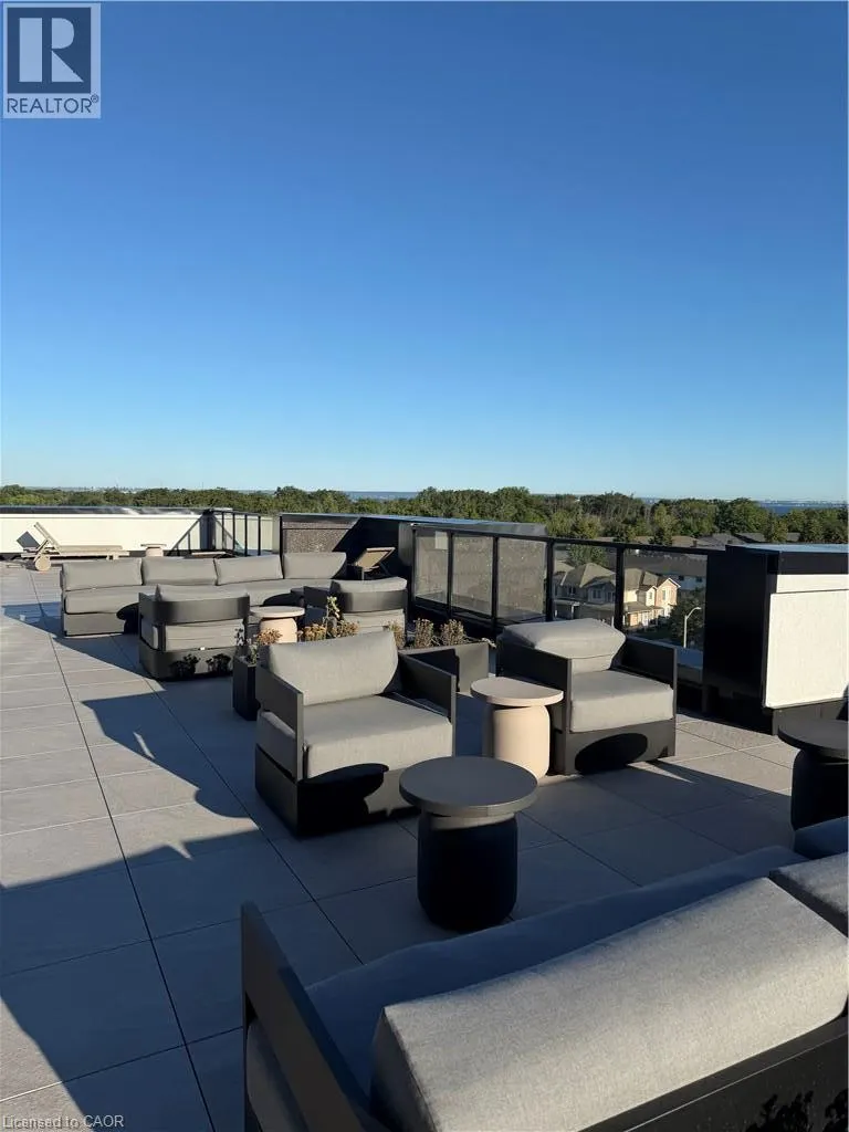 461 GREEN Road Unit# 205 #205