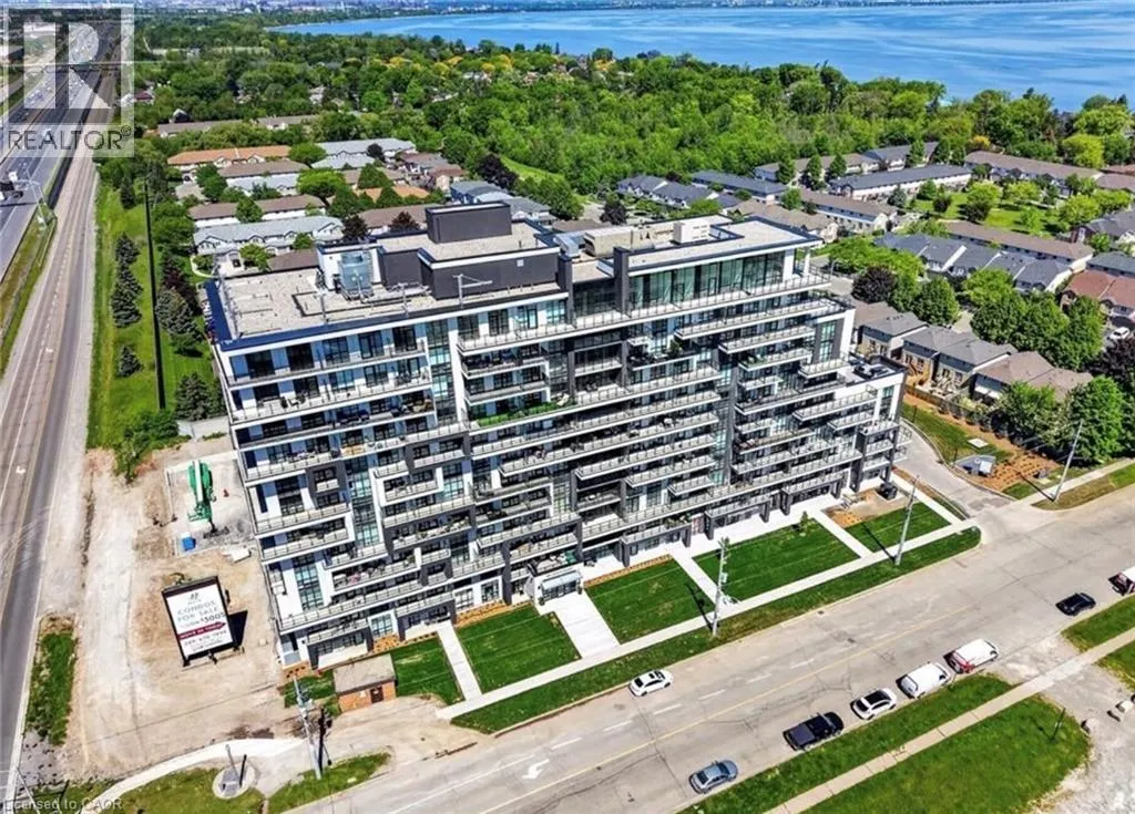 461 GREEN Road Unit# 205 #205