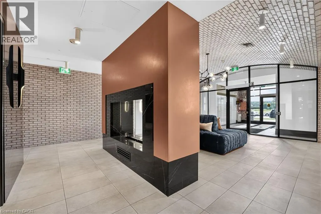 461 GREEN Road Unit# 205 #205