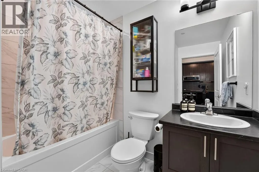 461 GREEN Road Unit# 205 #205