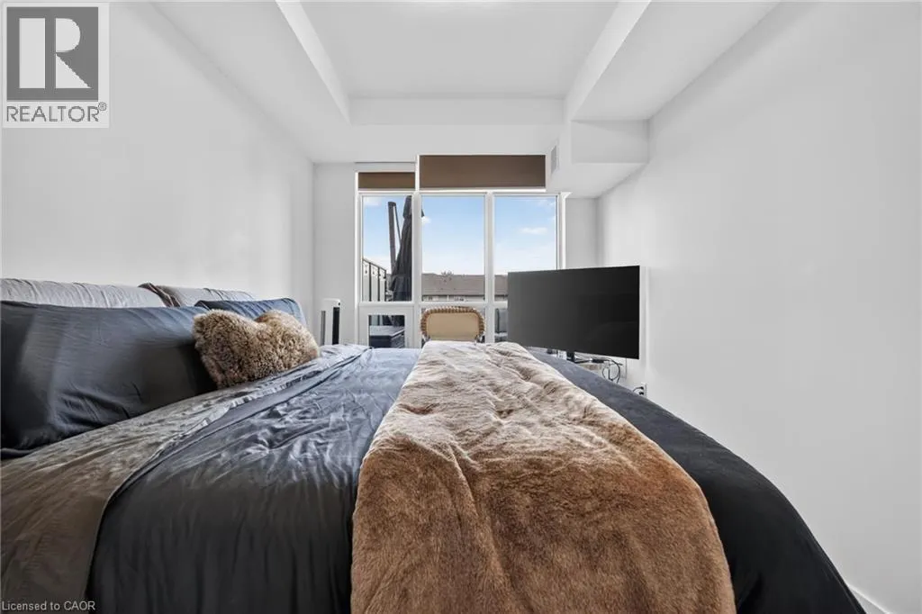 461 GREEN Road Unit# 205 #205