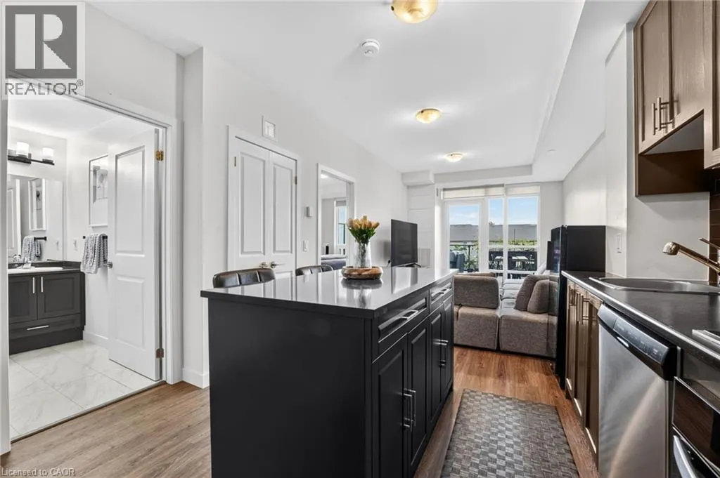 461 GREEN Road Unit# 205 #205