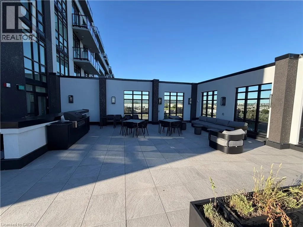 461 GREEN Road Unit# 205 #205