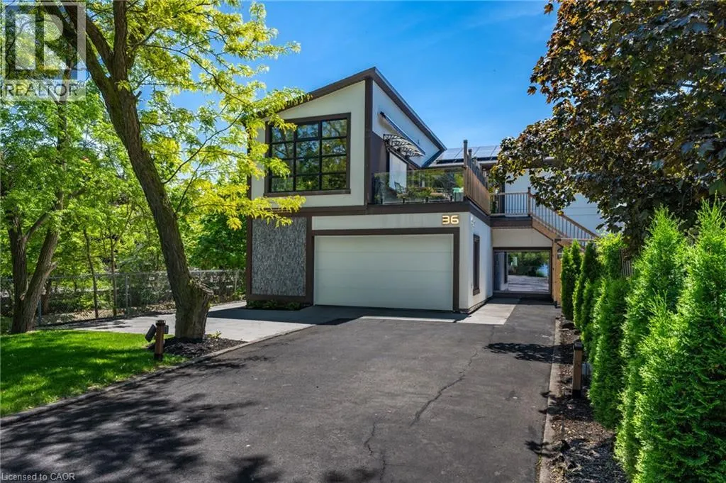 36 LAKEVIEW Drive