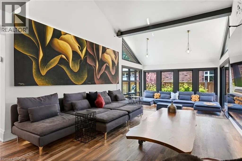 36 LAKEVIEW Drive