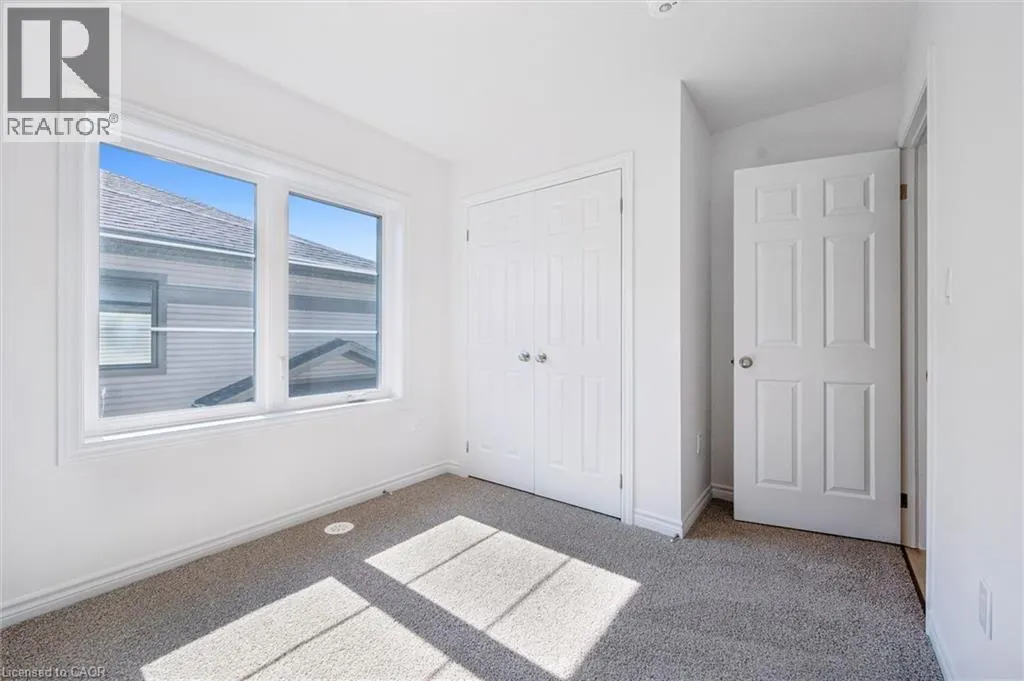 43 LOMOND Lane