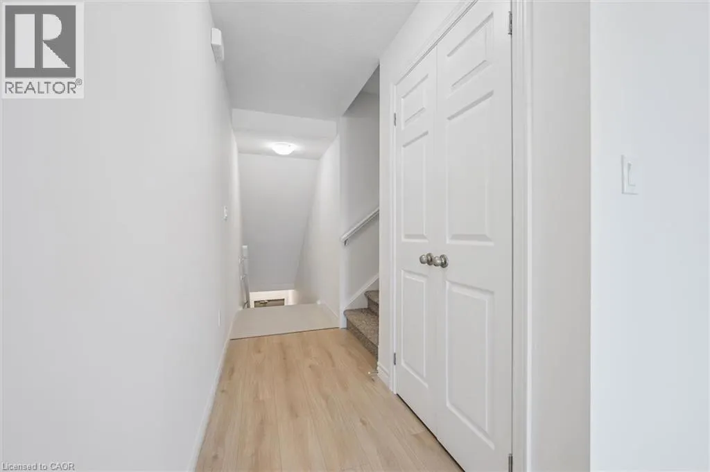 43 LOMOND Lane