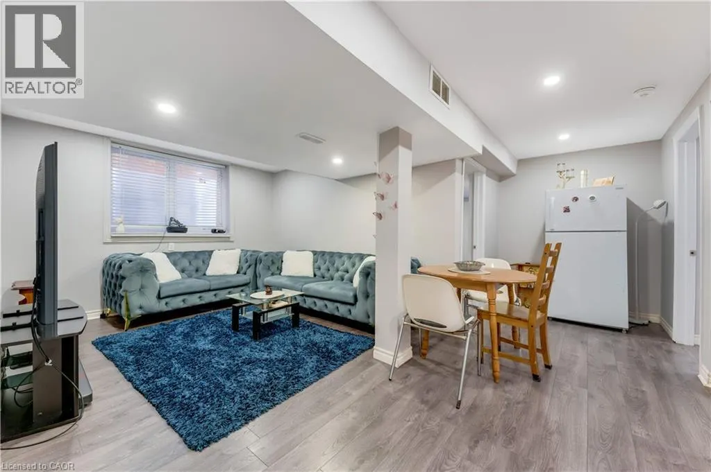 49 SCOTS PINE Trail