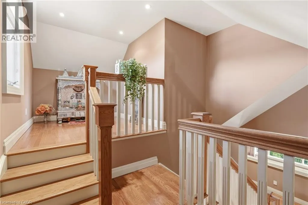28 MILLCREEK Court