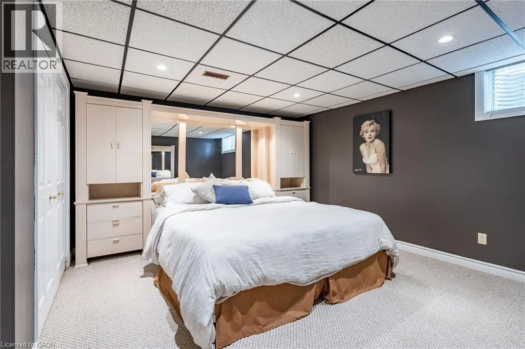 45 PEPPERTREE Crescent