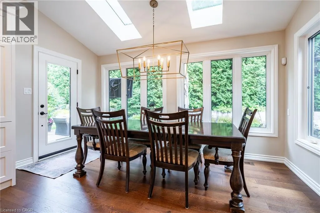 45 PEPPERTREE Crescent