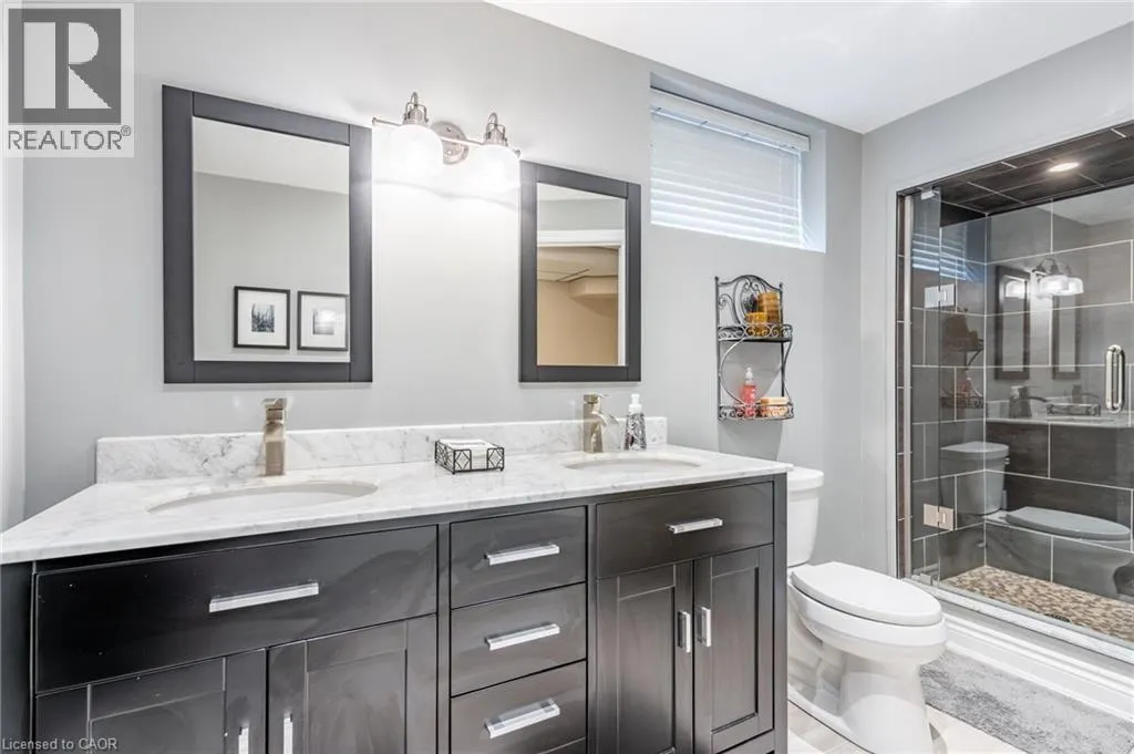 45 PEPPERTREE Crescent