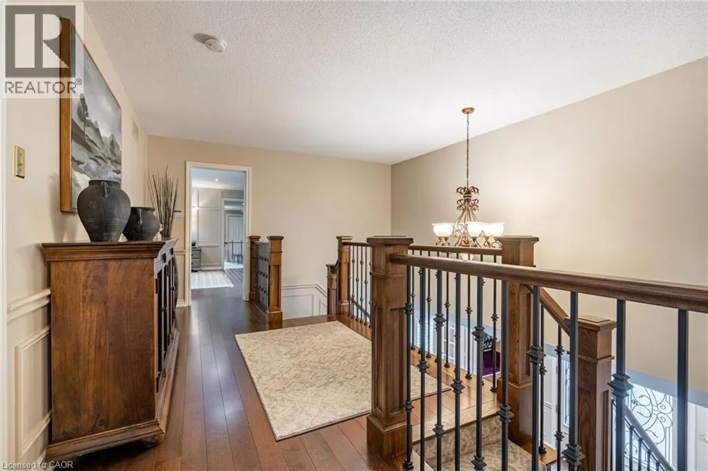 45 PEPPERTREE Crescent