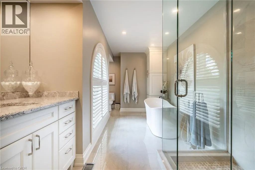 45 PEPPERTREE Crescent