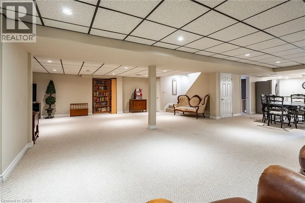 45 PEPPERTREE Crescent