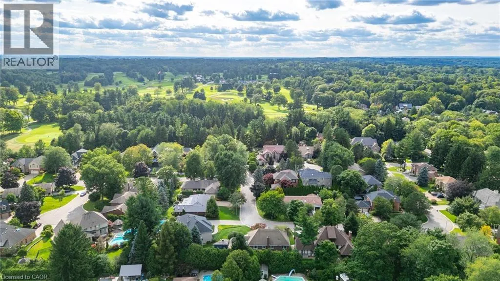 45 PEPPERTREE Crescent