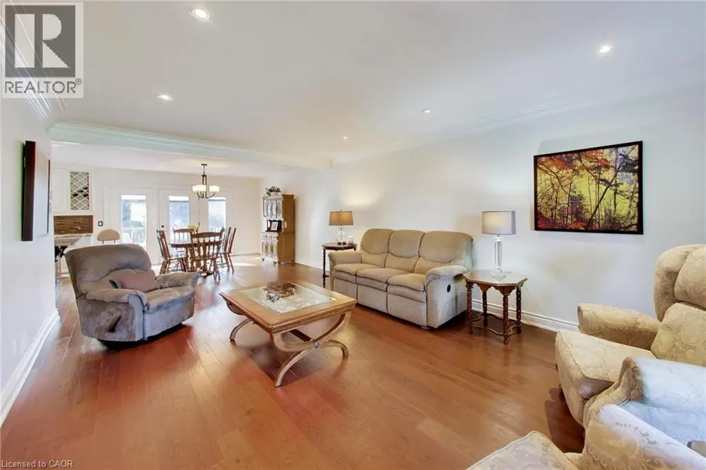 73 LAKE AVENUE Drive